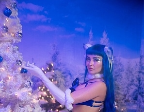 sexxxmas kitten